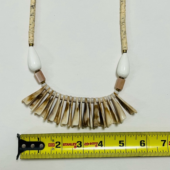 Shell Resin Bead Fan Pendant Necklace from Anthropologie - Picture 4 of 5